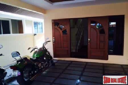 House in Chalong, Phuket 10027754