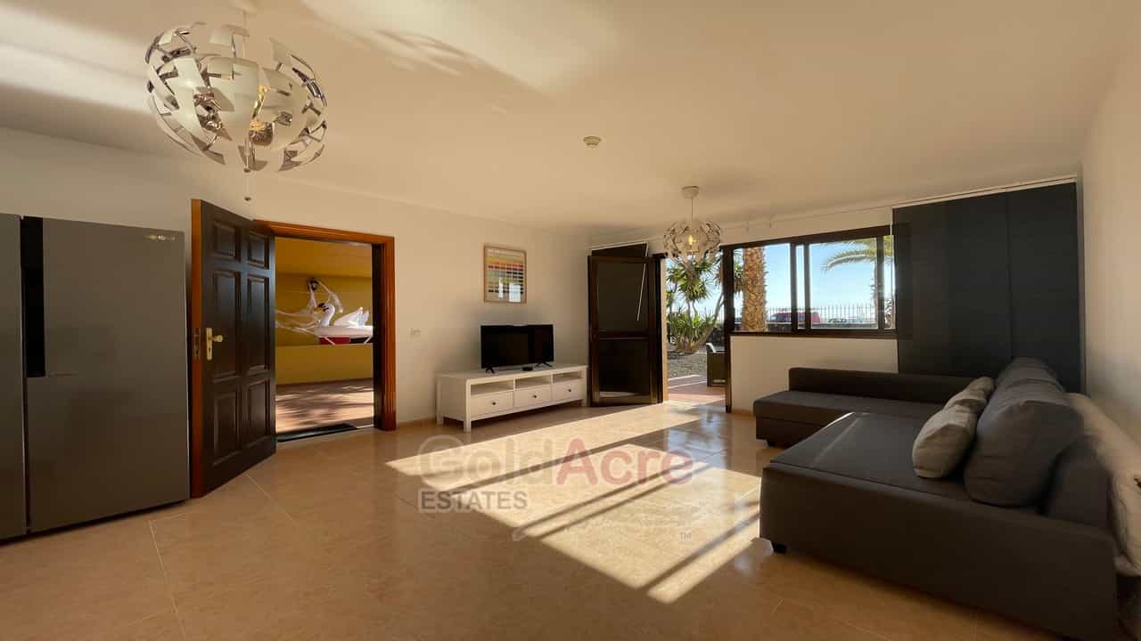 Eigentumswohnung im Corralejo, Canary Islands 10027862