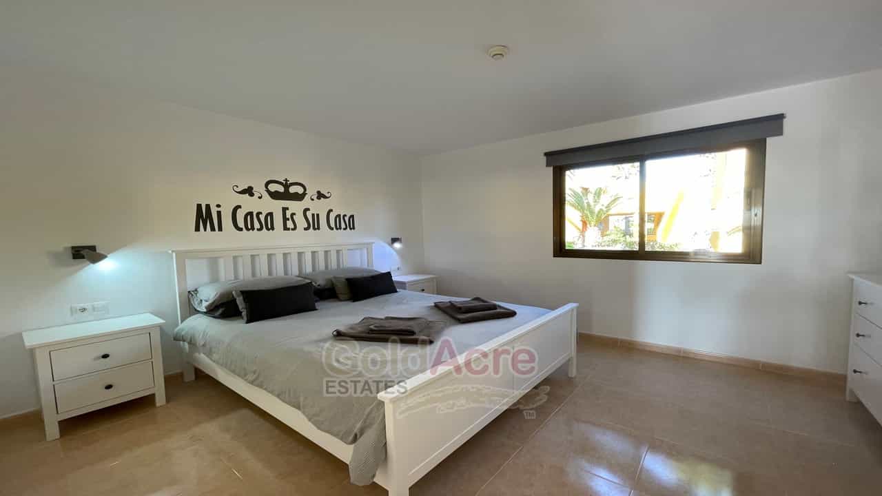 Eigentumswohnung im Corralejo, Canary Islands 10027862