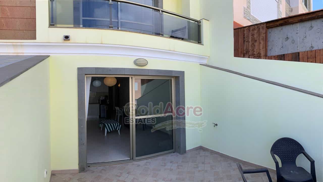 Condominium in Pajara, Canary Islands 10027915