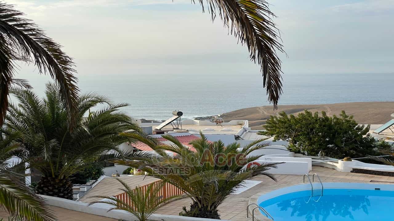 Condominium in Betancuria, Canary Islands 10027936
