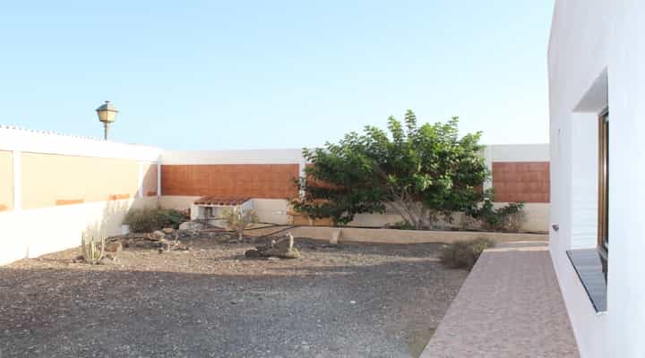 House in Costa de Antigua, Canary Islands 10027966
