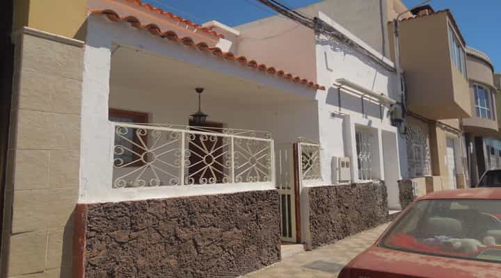 Huis in Puerto del Rosario, Canarische eilanden 10028040