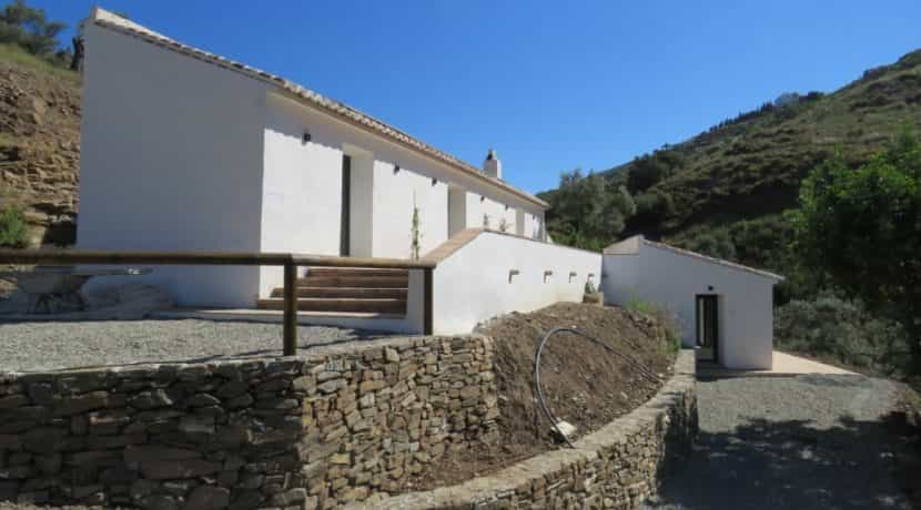 Dom w Sayalonga, Andaluzja 10028191
