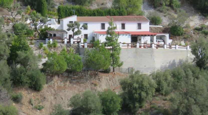 Talo sisään Canillas de Albaida, Andalusia 10028238