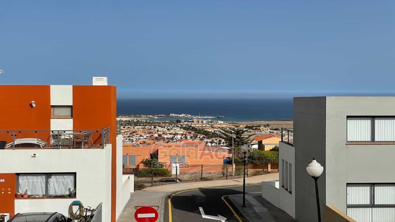 בַּיִת ב Caleta de Fuste, Canary Islands 10028260