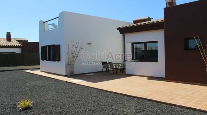 房子 在 Caleta de Fuste, Canary Islands 10028302
