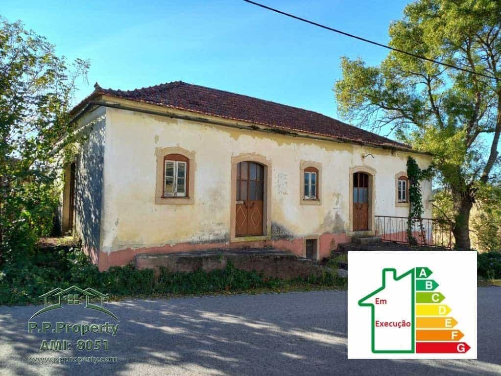 House in Ferreira do Zezere, Santarem 10028722