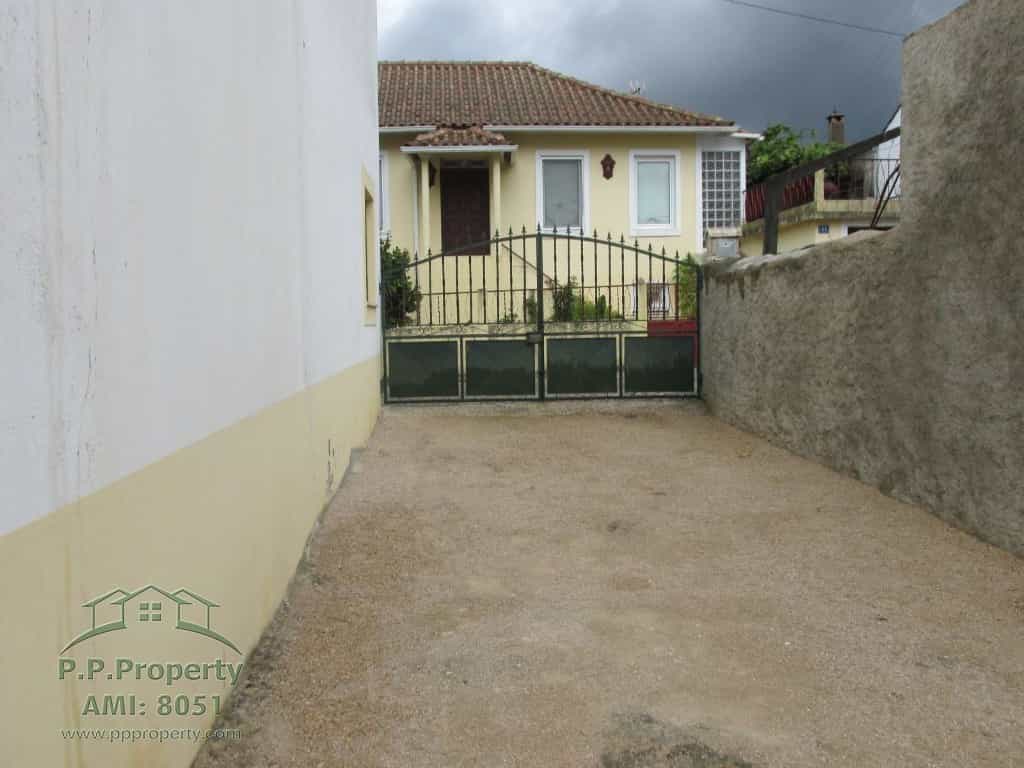 rumah dalam Gois, Coimbra 10028761