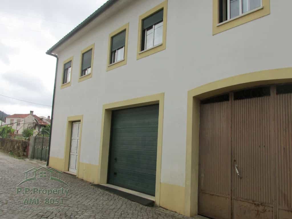 Talo sisään Gois, Coimbra 10028761