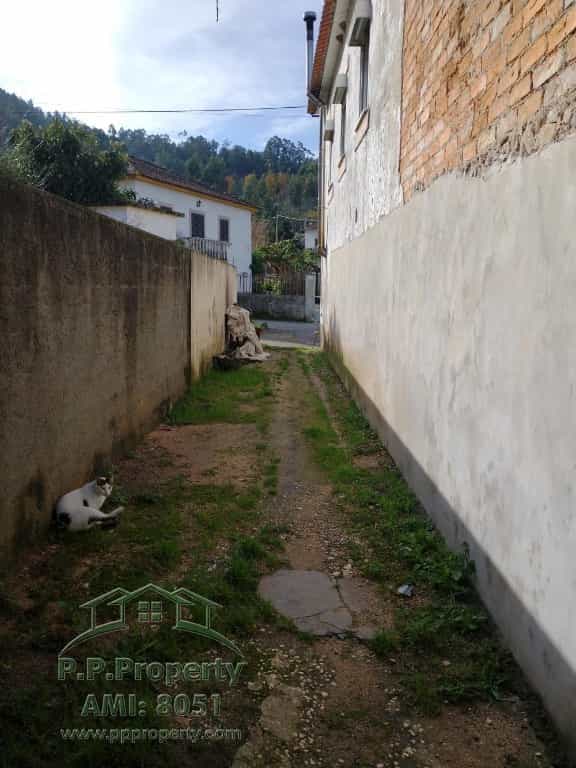 Talo sisään Miranda do Corvo, Coimbra 10028835