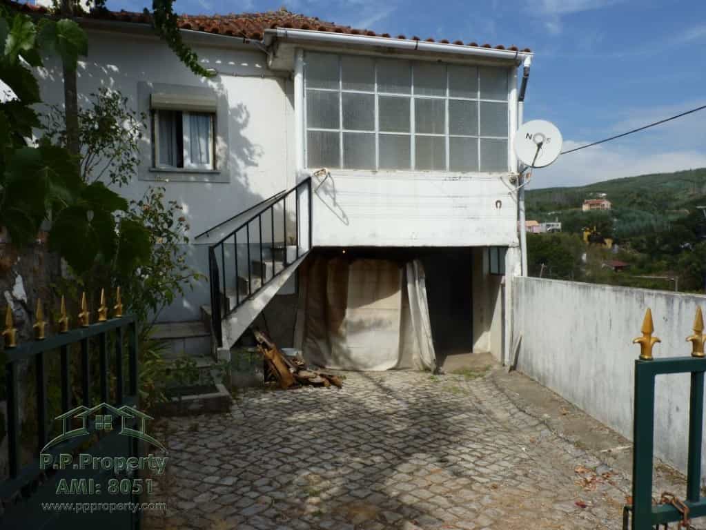Hus i Castanheira de Pera, Leiria 10028842