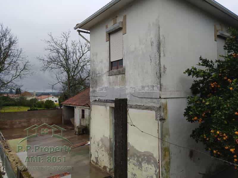 بيت في Ferreira do Zezere, Santarem 10028889