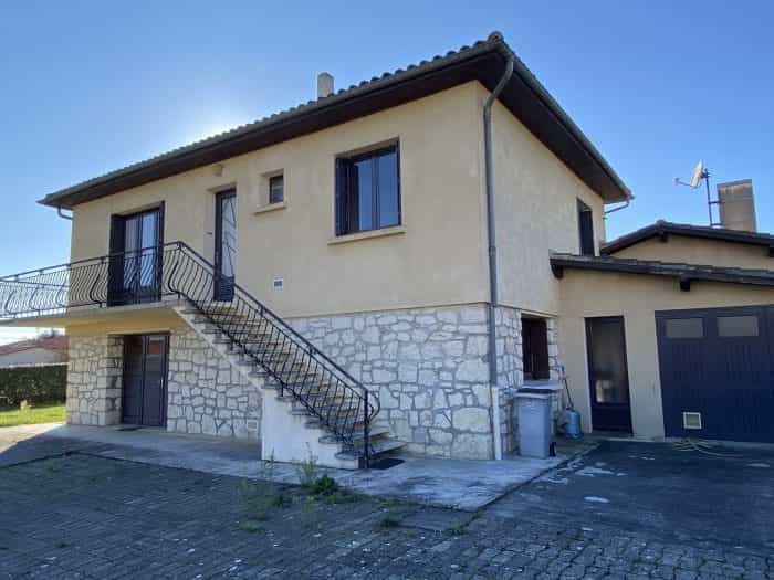 rumah dalam Masseube, Midi-Pyrenees 10028906