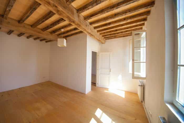 Dom w Castelnau-Magnoac, Midi-Pyrenees 10028927