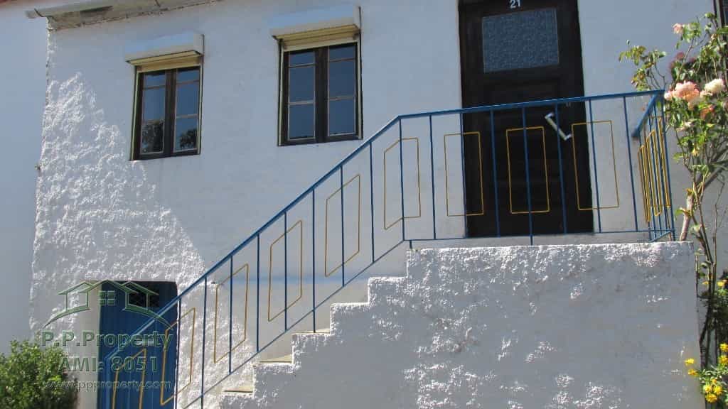 жилой дом в Флор да Роза, Коимбра 10028939