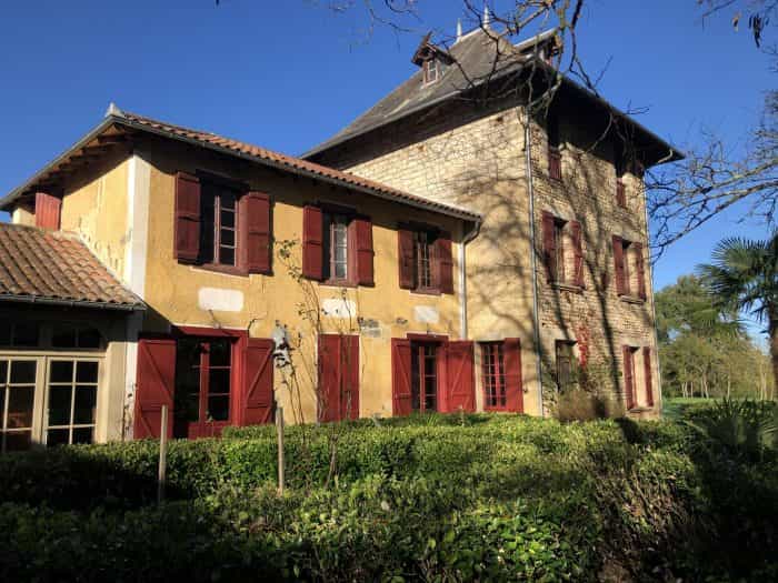 casa no Trie-sur-Baise, Midi-Pyrenees 10028944