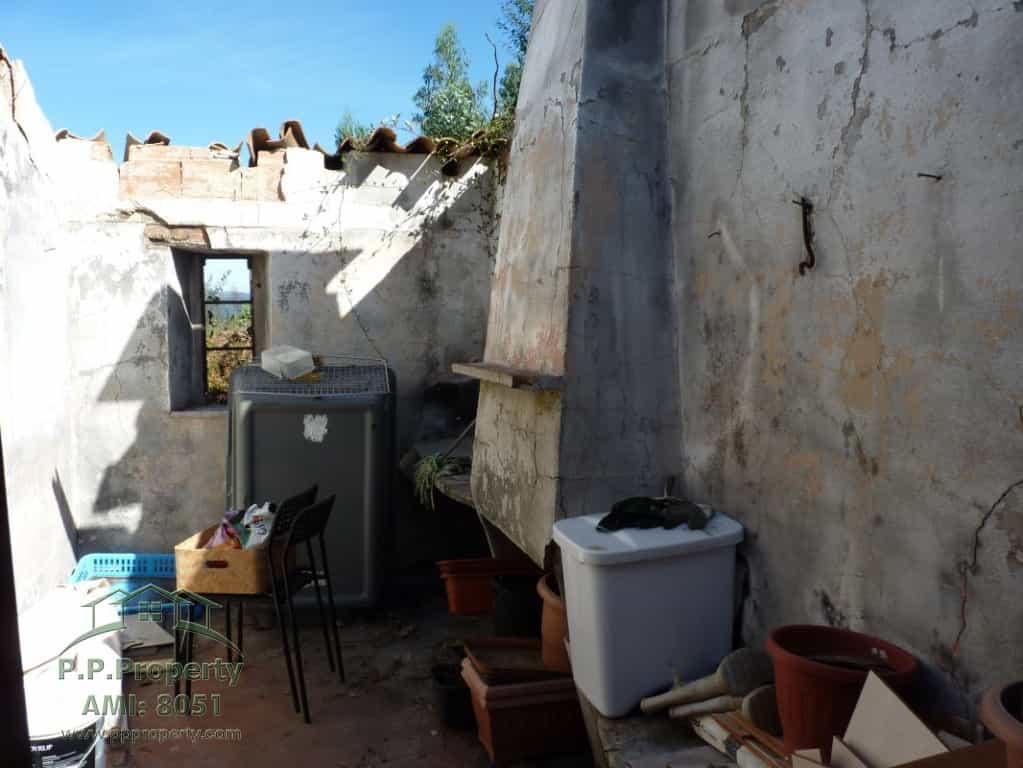 жилой дом в Pedrogao Pequeno, Leiria 10028961