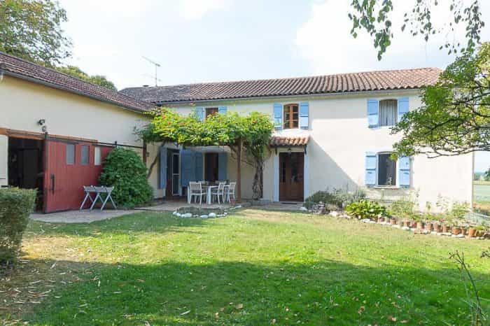 House in Plaisance, Occitanie 10028990