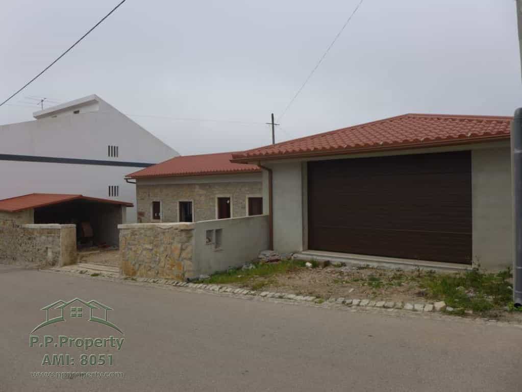 House in Penela, Coimbra 10029046