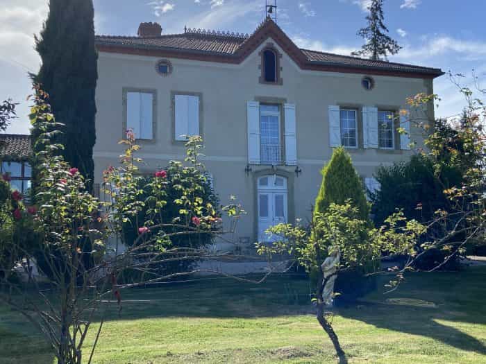 Hus i Masseube, Occitanie 10029062