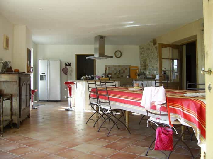 Hus i Saint-Girons, Midi-Pyrenees 10029072