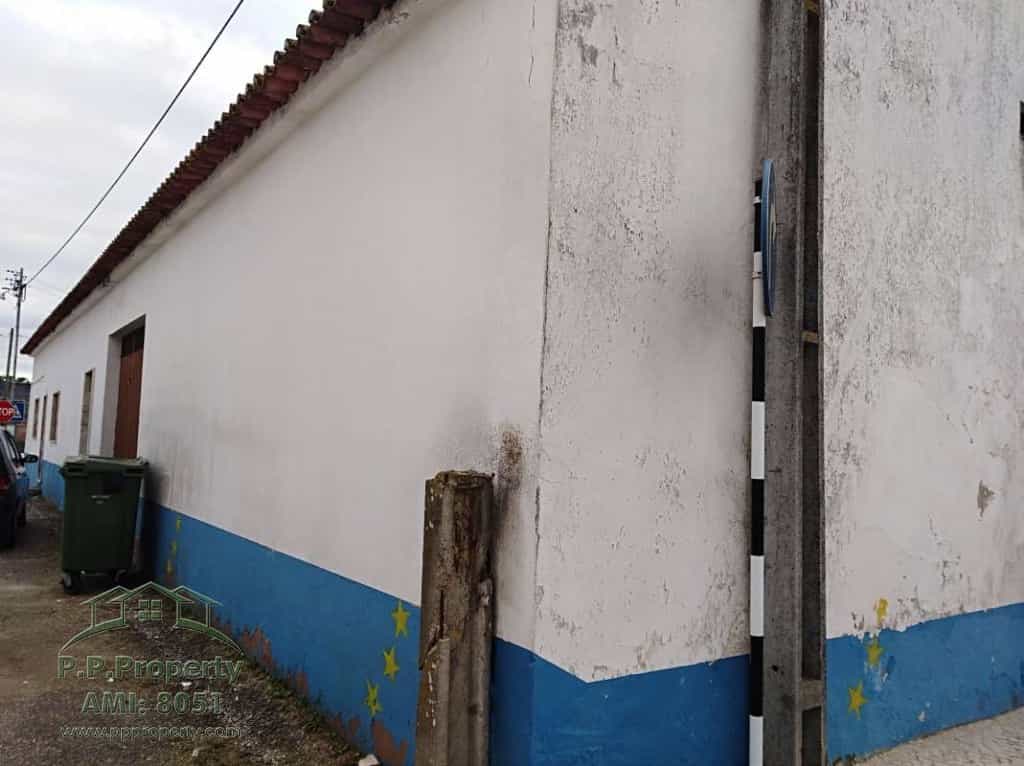 Rumah di Rio Maior, Santarem 10029095