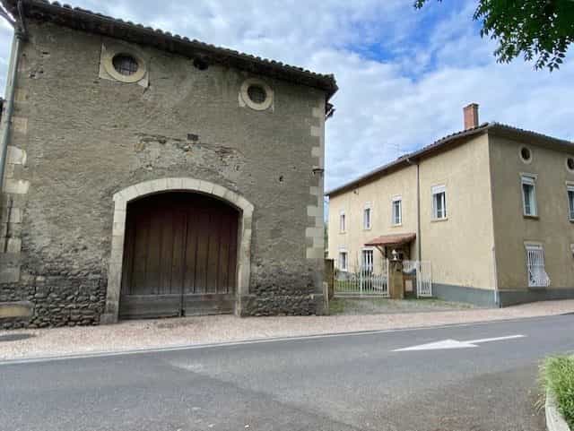 Condominium in Martres-Tolosane, Occitanie 10029102