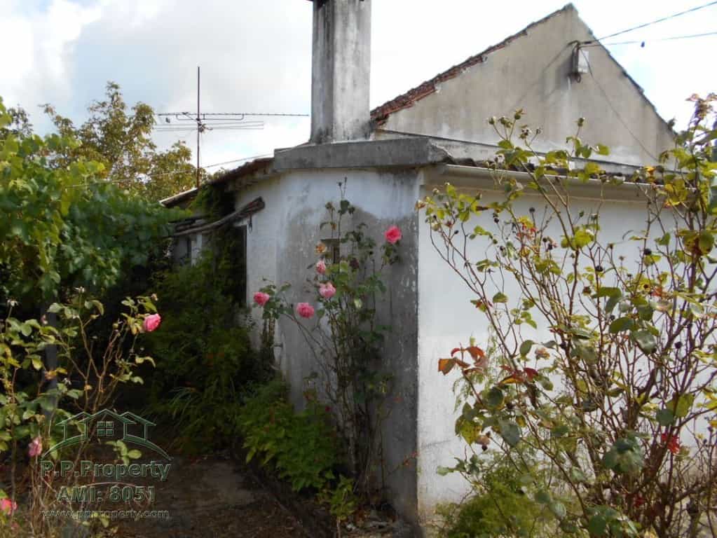 房子 在 阿尔瓦亚泽雷, 莱里亚 10029107