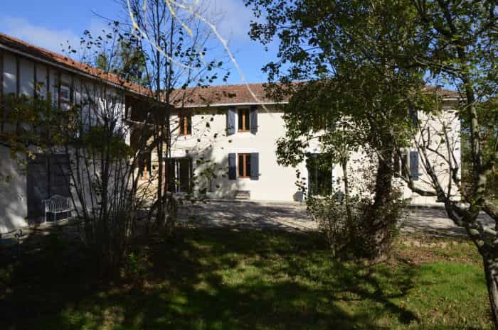 Haus im Mirande, Okzitanien 10029126