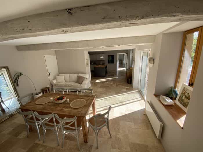 жилой дом в Mirande, Midi-Pyrenees 10029126