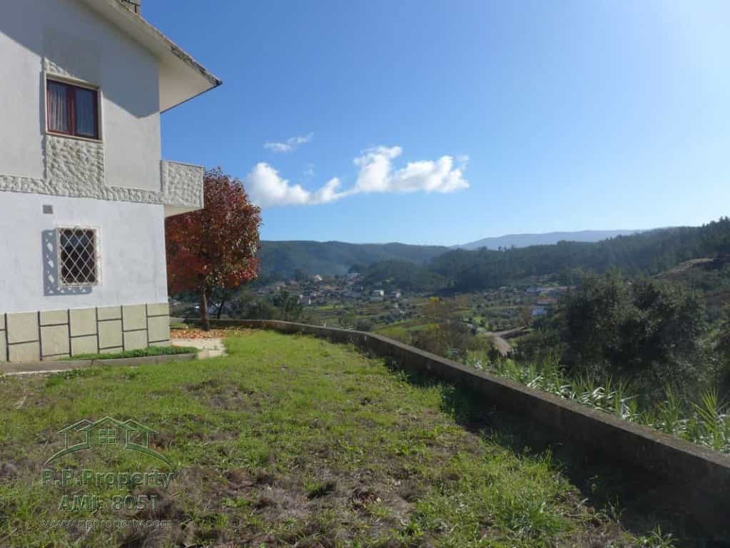 жилой дом в Miranda do Corvo, Coimbra 10029192