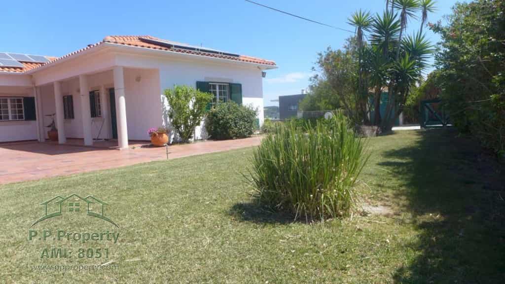 House in Obidos, Leiria 10029207