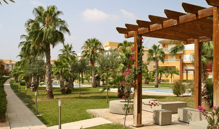 Condominium in Hacienda Del Alamo Golf Resort, Murcia 10029439
