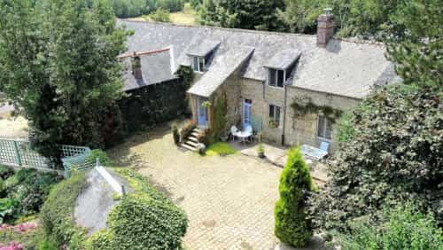 Ejerlejlighed i Juvigny-sous-Andaine, Normandie 10029445