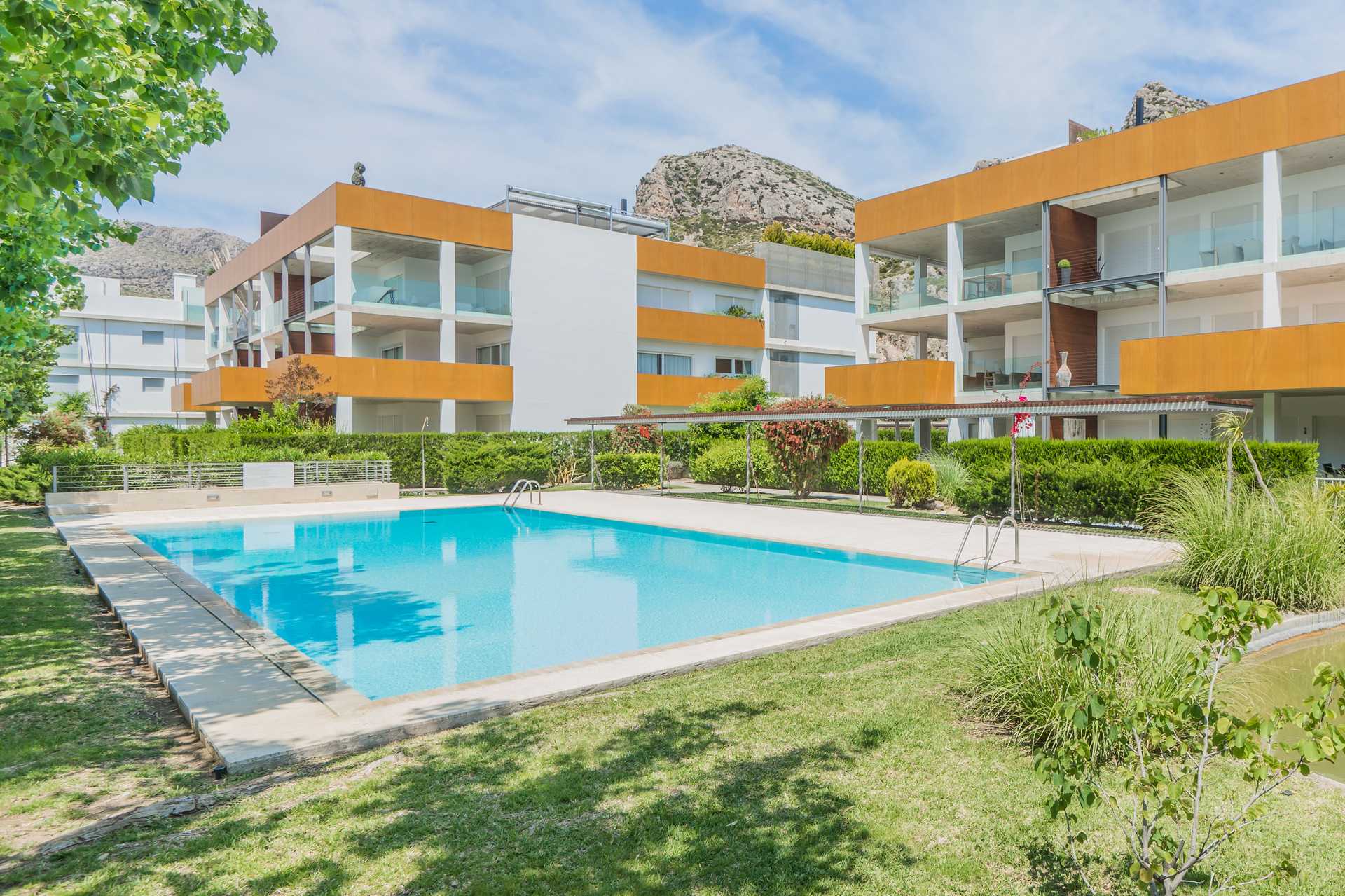 Condominium in Alcudia, Balearic Islands 10029608