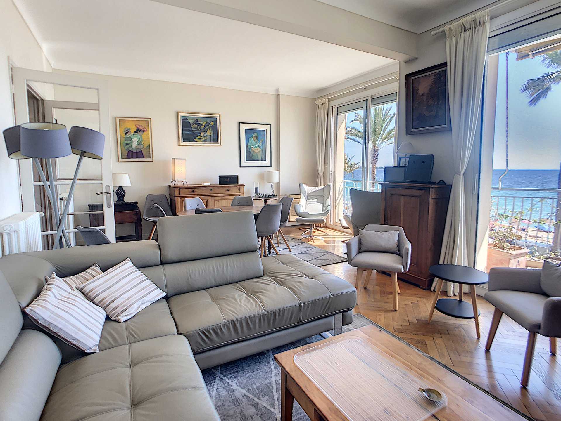 公寓 在 勒蘇蓋, 普羅旺斯-阿爾卑斯-藍色海岸 10029732