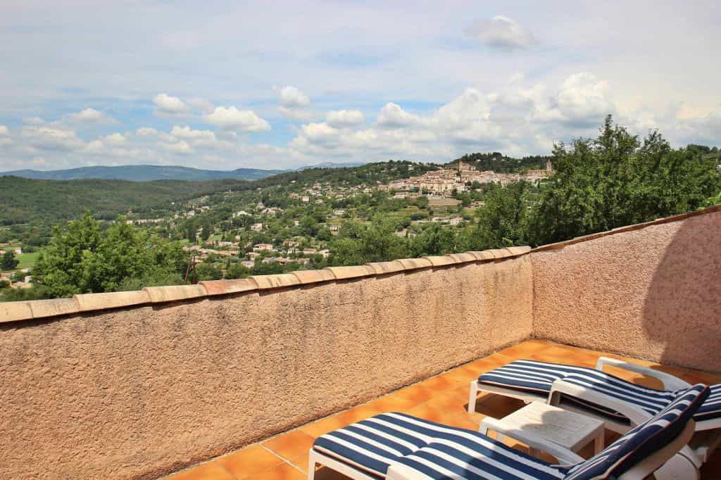 Haus im Montauroux, Provence-Alpes-Cote d'Azur 10029886