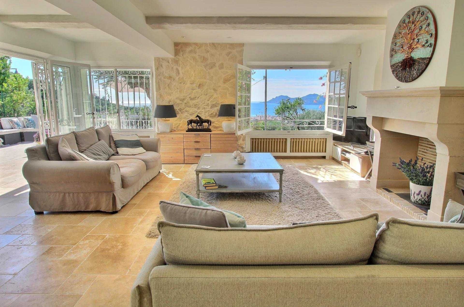 Haus im Le Cannet, Provence-Alpes-Côte d'Azur 10030005