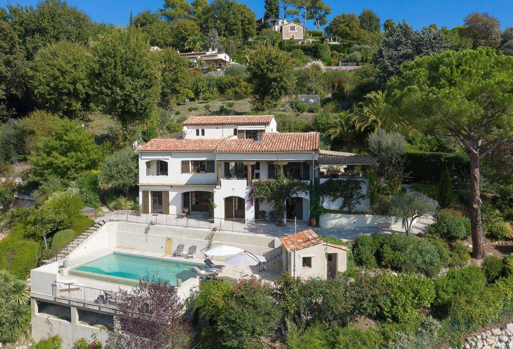 rumah dalam Saint-Paul-de-Vence, Provence-Alpes-Côte d'Azur 10030017