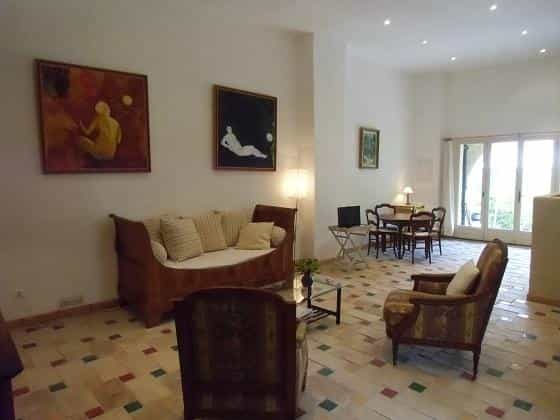 公寓 在 Pezenas, Occitanie 10030051