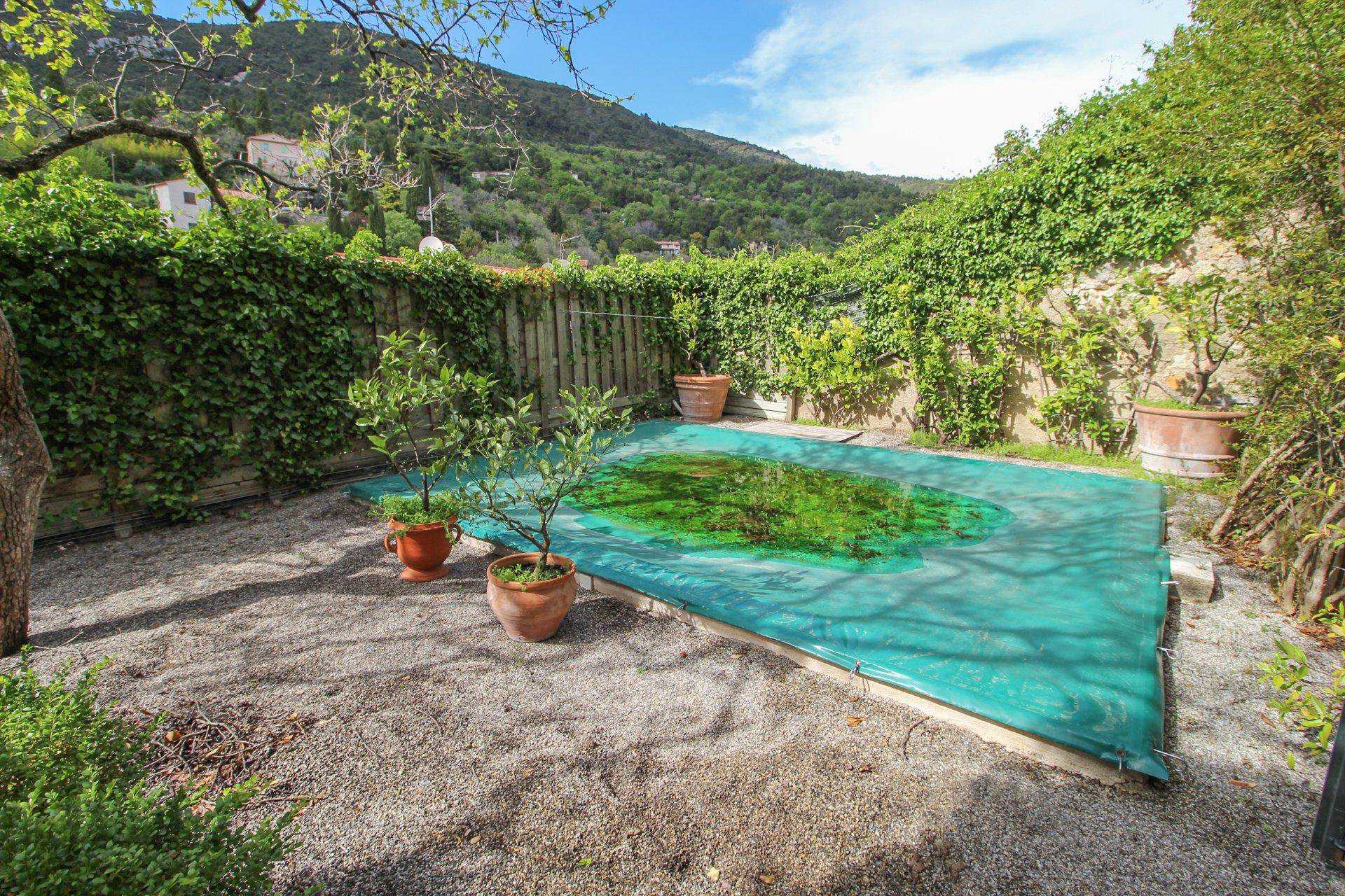 Haus im Seillans, Provence-Alpes-Cote d'Azur 10030073