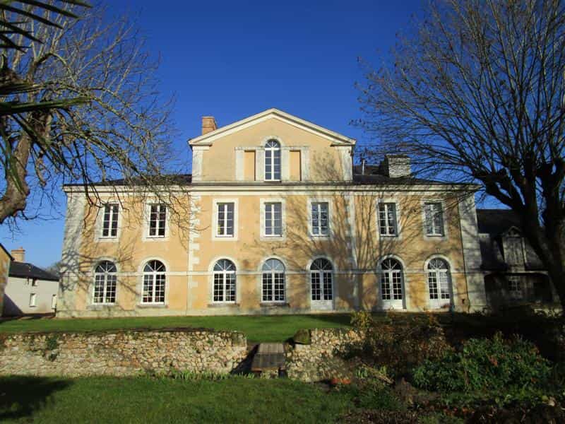 Muu sisään Chateau-du-Loir, Pays de la Loire 10030087
