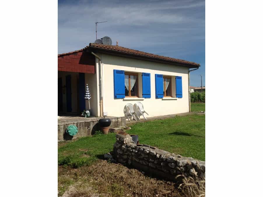 House in Eymet, Nouvelle-Aquitaine 10030103