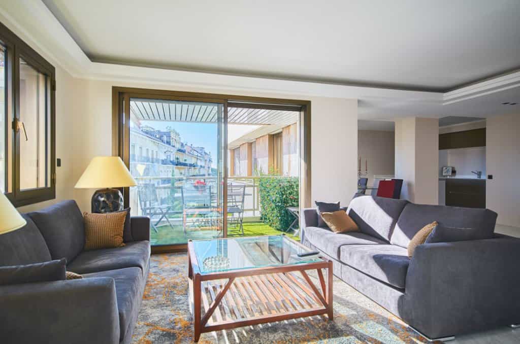 公寓 在 戛納, 普羅旺斯-阿爾卑斯-藍色海岸 10030145