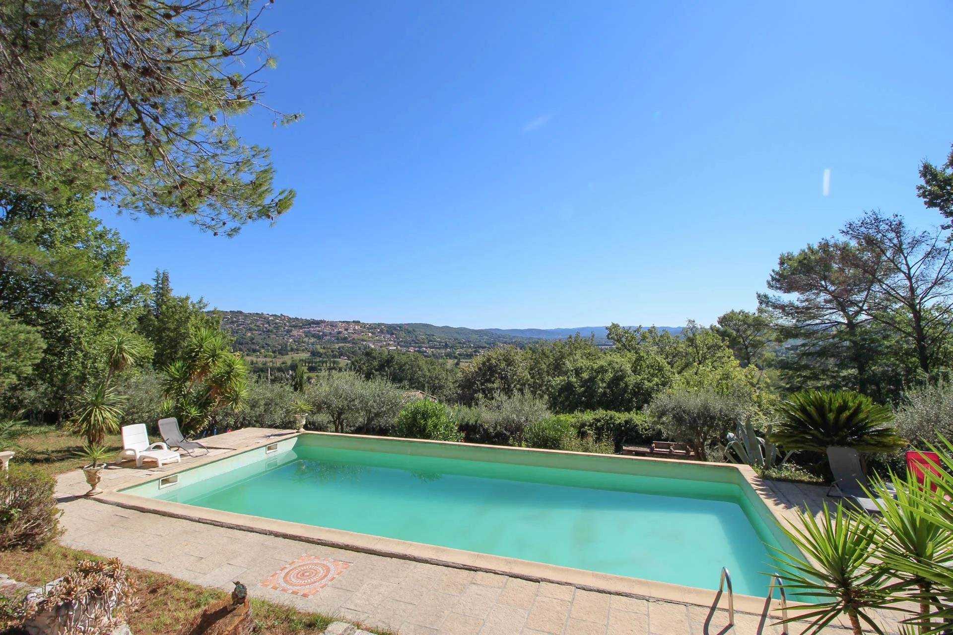 Hus i Fayence, Provence-Alpes-Cote d'Azur 10030185