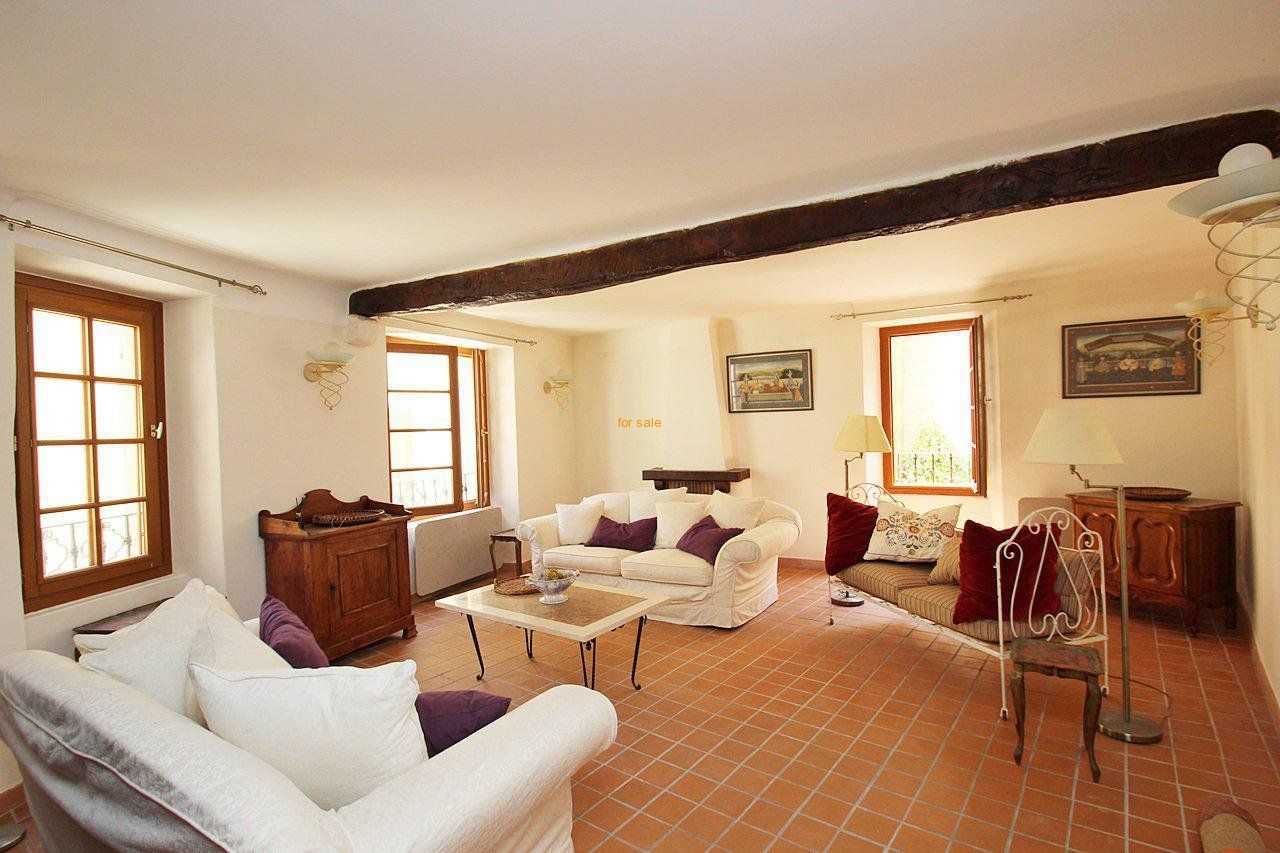 Hus i Callian, Provence-Alpes-Cote d'Azur 10030218