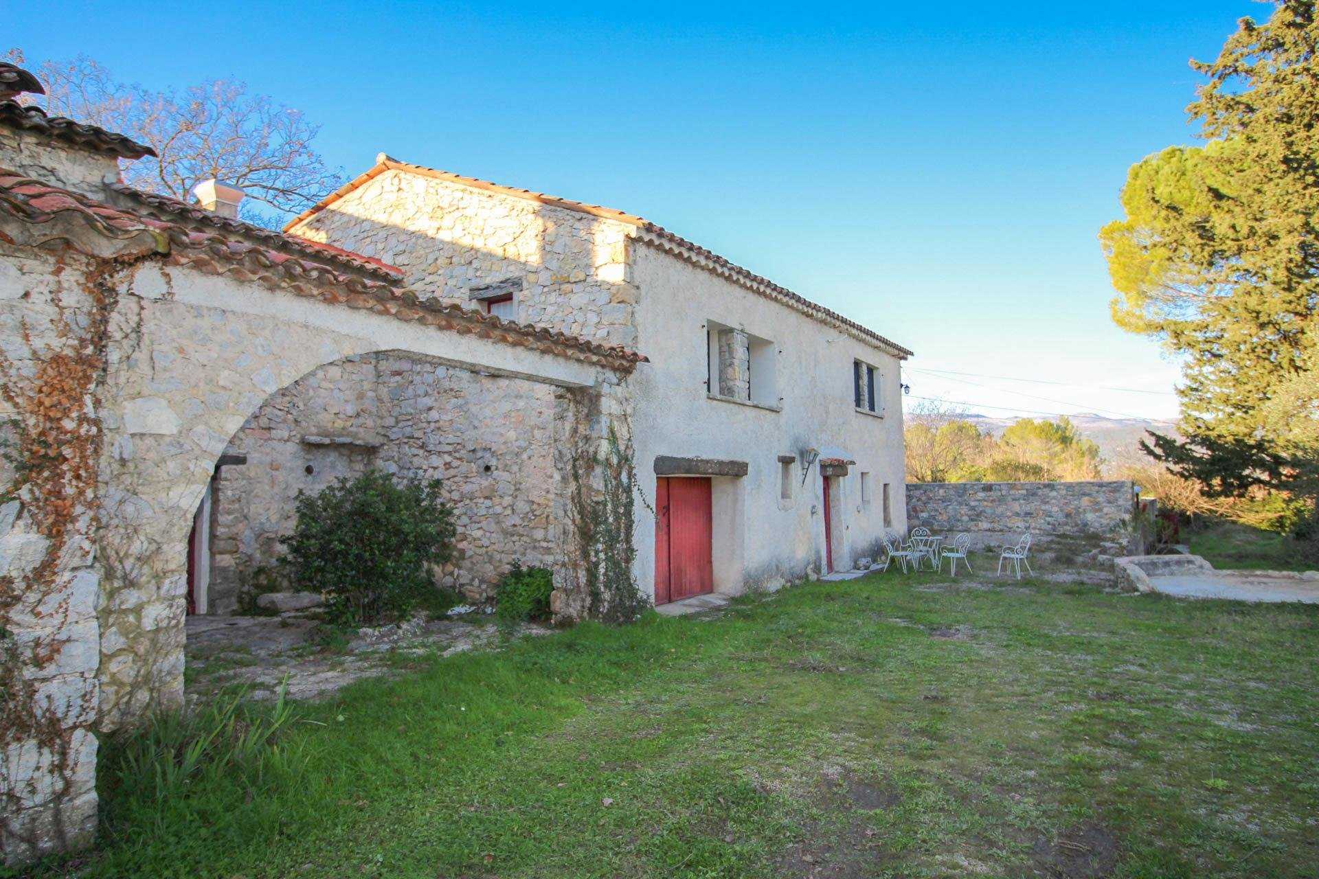 Dom w Fayence, Provence-Alpes-Cote d'Azur 10030219