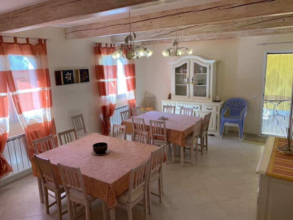 Rumah di Seillans, Provence-Alpes-Cote d'Azur 10030225