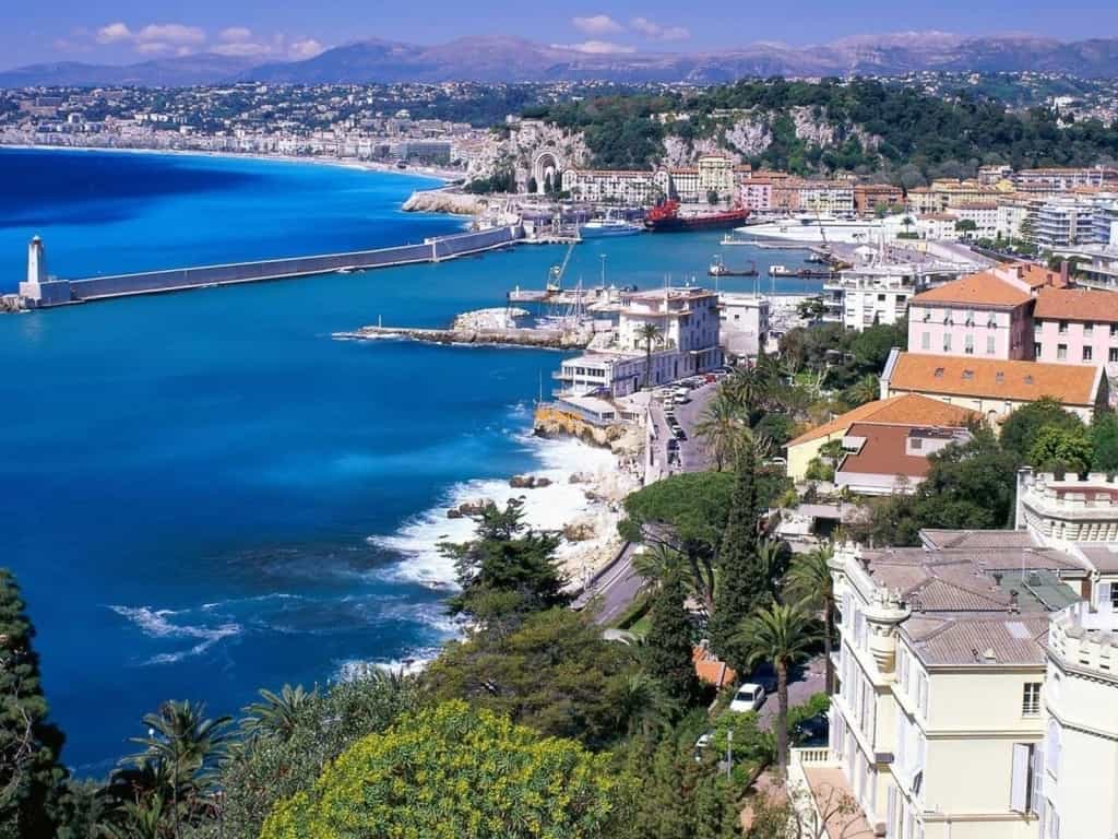 Jälleenmyynti sisään Cannes, Provence-Alpes-Cote d'Azur 10030227